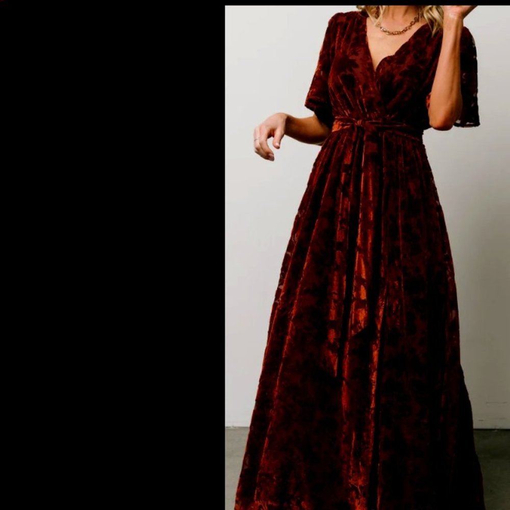 Uma Velvet Maxi Dress - Color Copper Floral